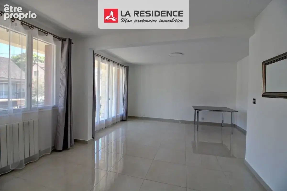 Maison 132 m² à Les Mureaux  - photo 2