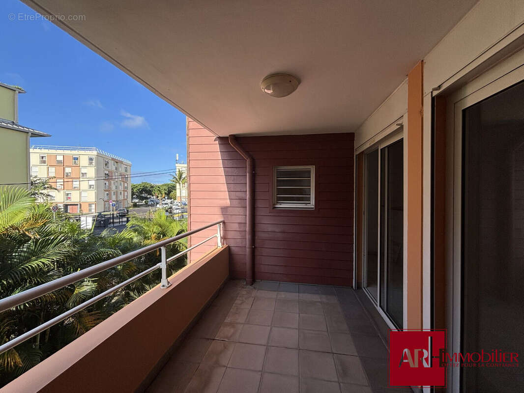 Appartement à SAINT-DENIS