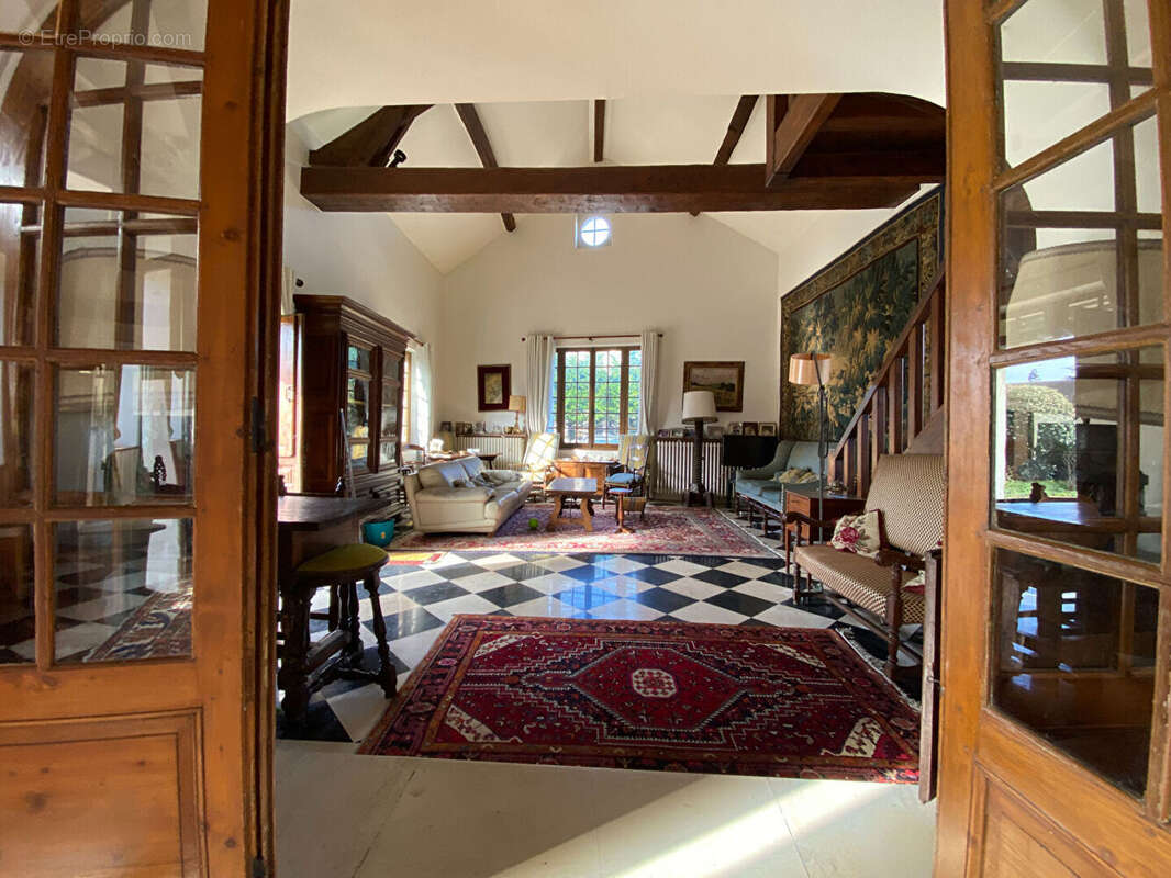 Maison à GARANCIERES