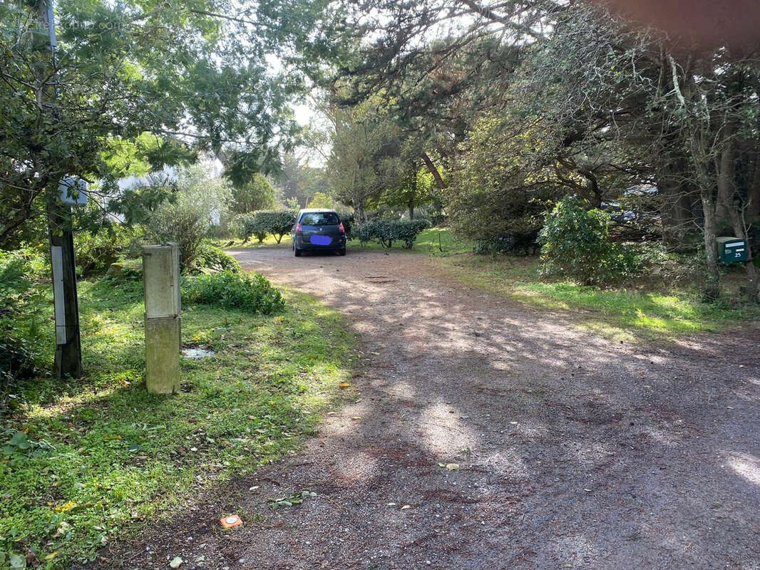 Secteur privilégié pour cette belle propriété à deux pas de la plage des Soux - photo 4