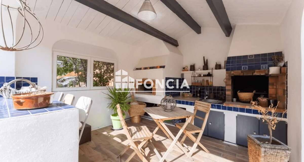 Maison à LA BOUILLADISSE