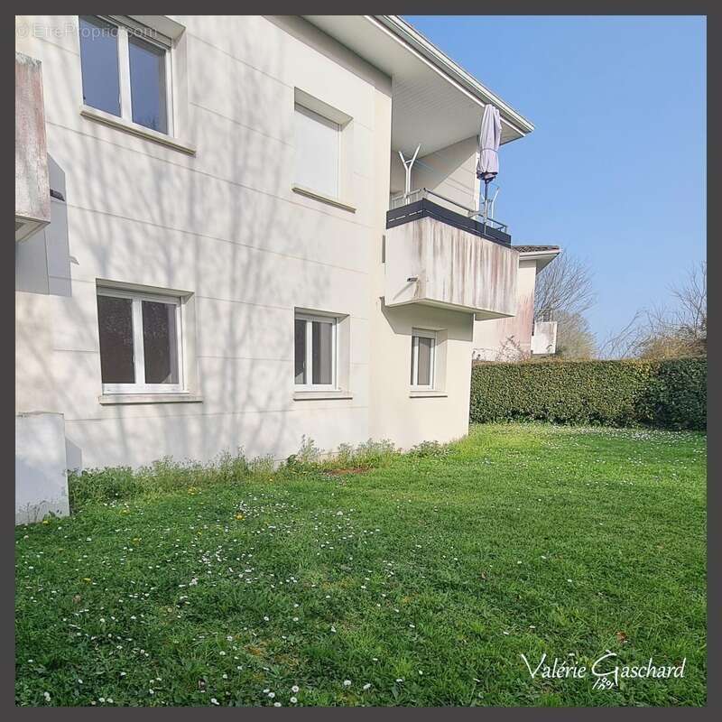 Appartement à SAINT-SEURIN-SUR-L'ISLE