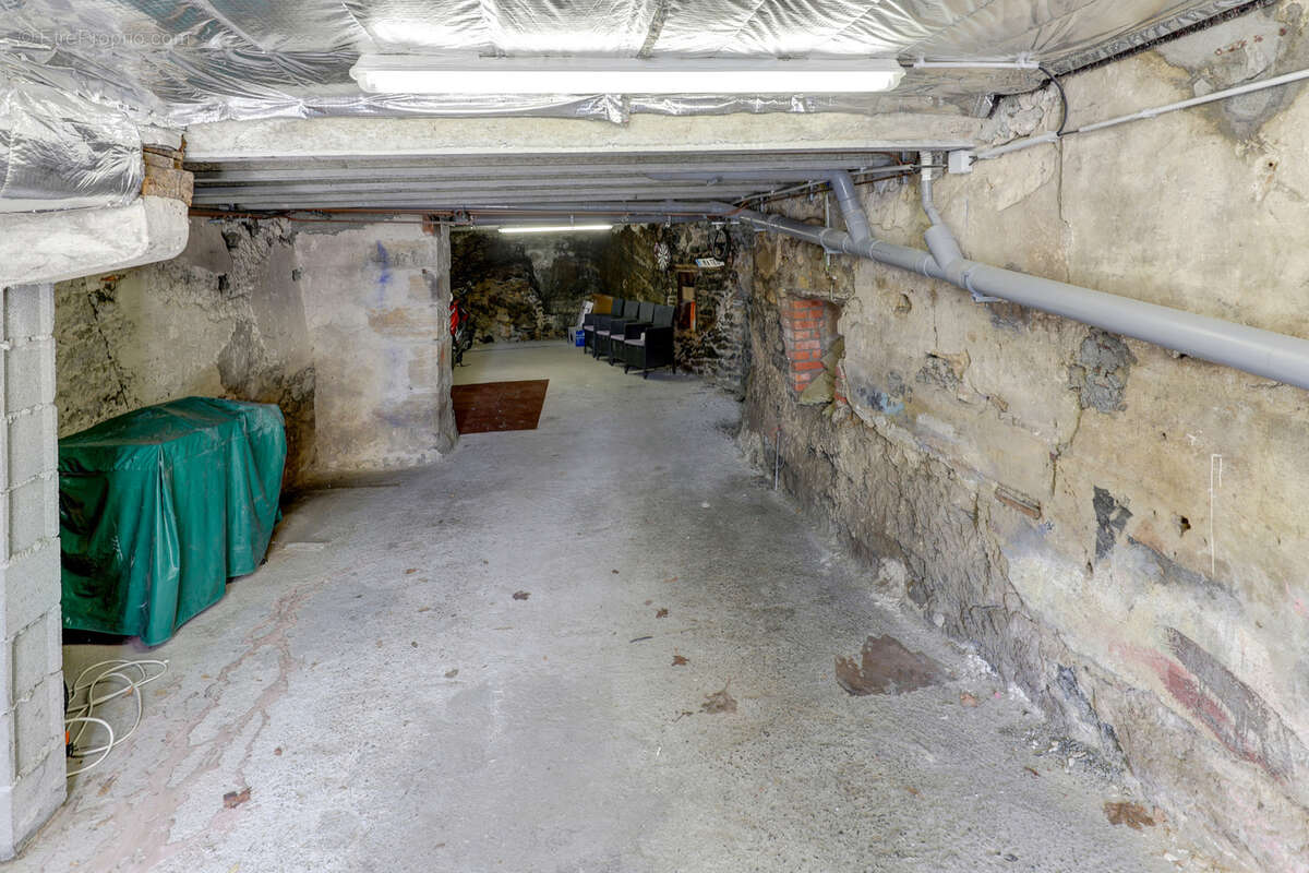 Vertaizon   T3 Duplex 66 m2 vendu loué avec garage 55 m2 - photo 6