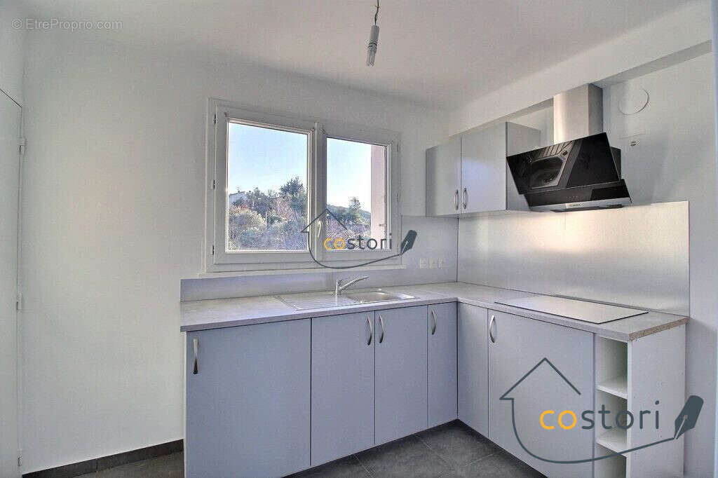 Appartement 68 m² à Draguignan  - photo 4