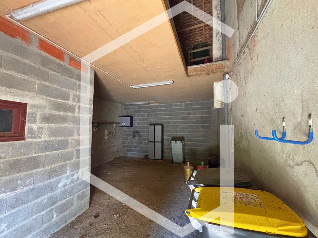 Ensemble immobilier de 3 logements avec potentiel locatif   Secteur touristique - photo 11