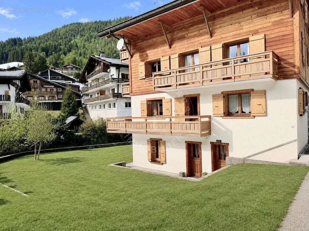 Appartement à LA CLUSAZ