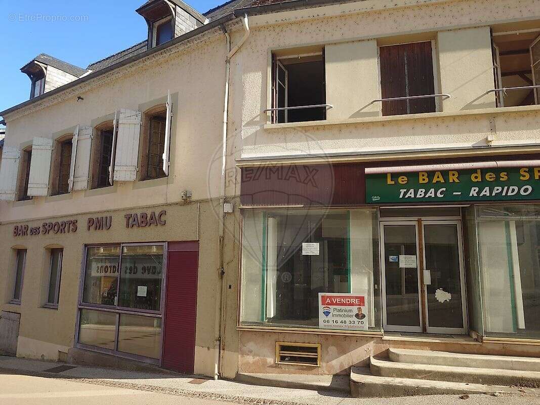 Maison à LUZY