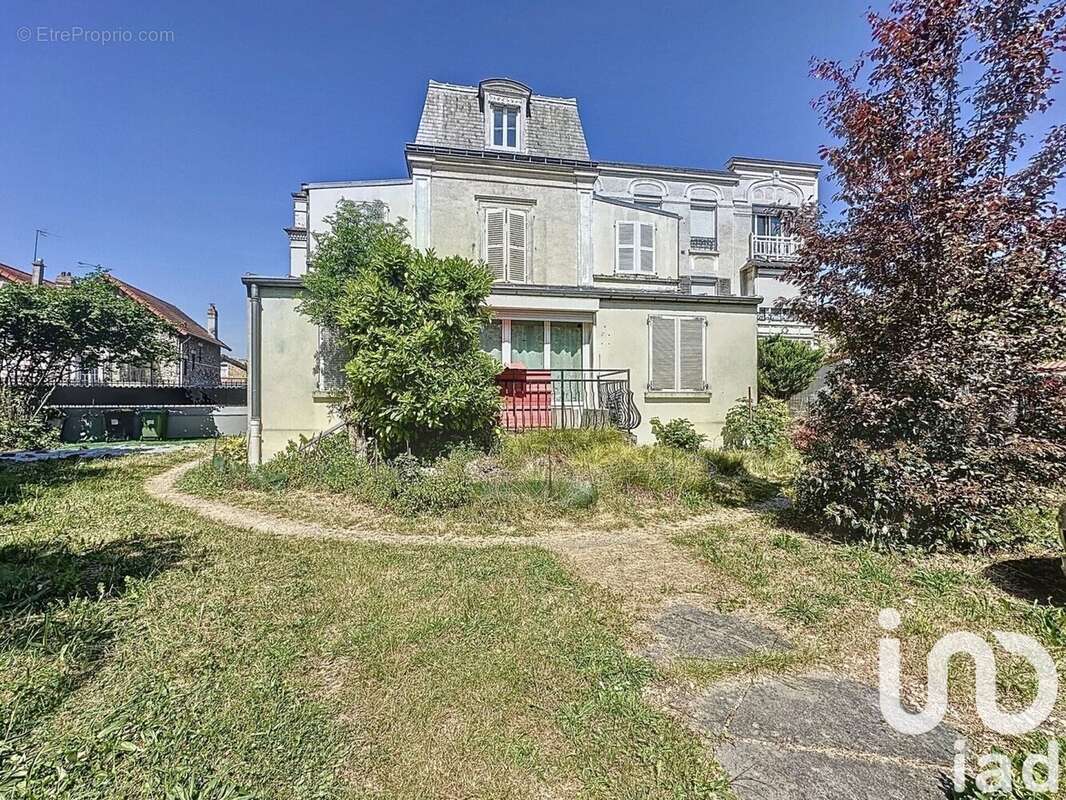 Photo 5 - Appartement à VILLENEUVE-SAINT-GEORGES