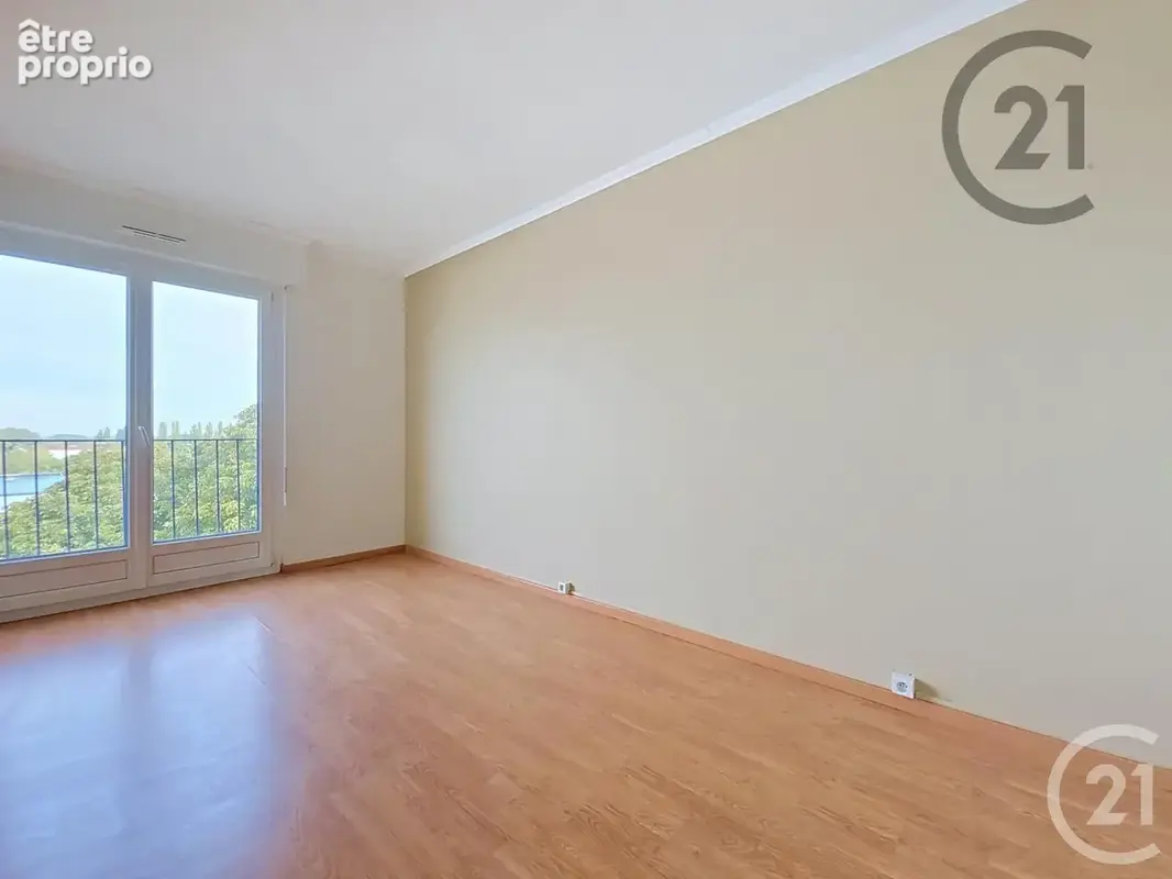 Appartement 4 pièces 74 m² à vendre à Troyes (10000) - photo 7