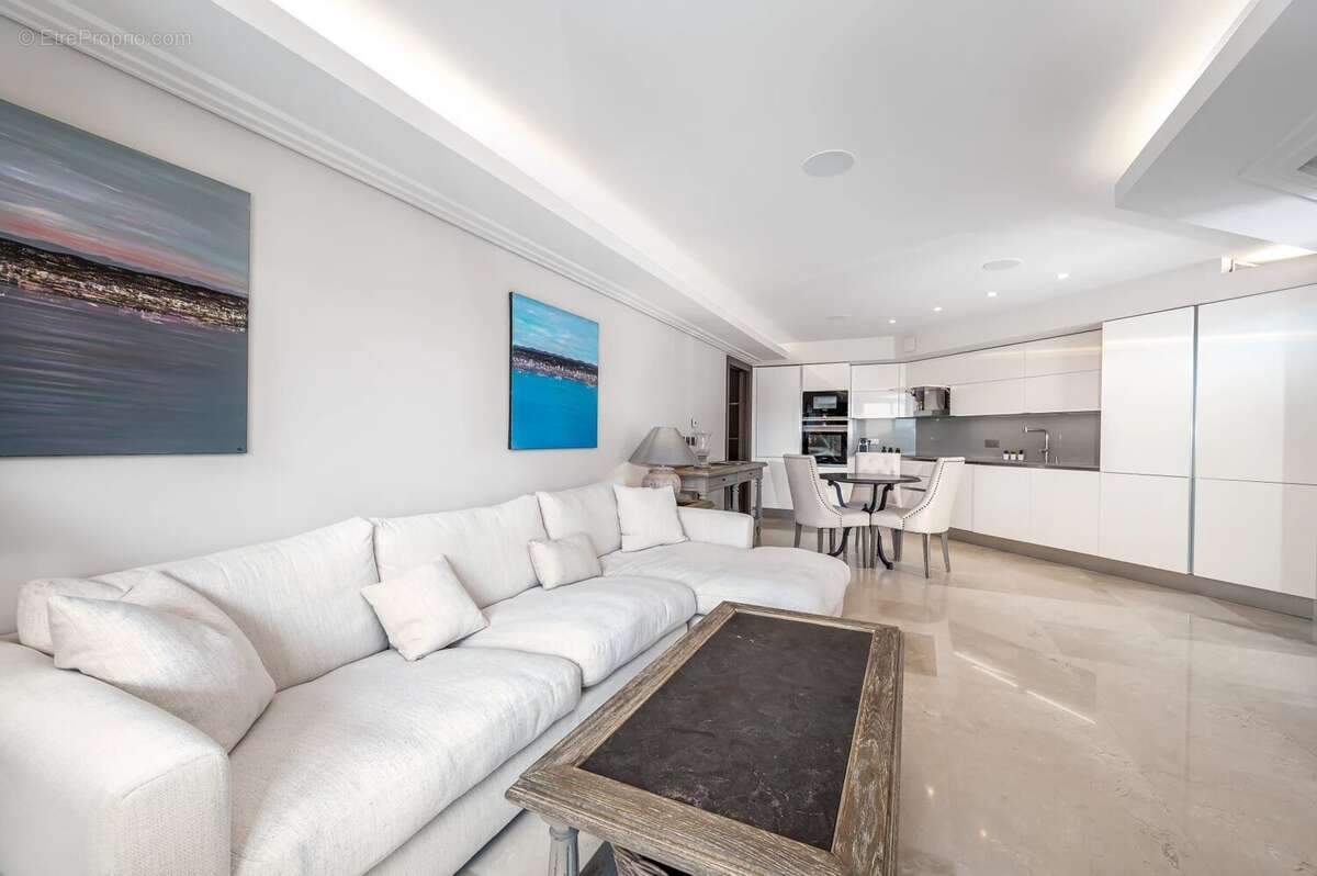 VENDU - CAP D'ANTIBES - Appartement avec vue mer dans résidence d'exception - photo 25