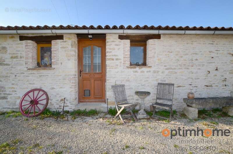 Maison à MAUPREVOIR