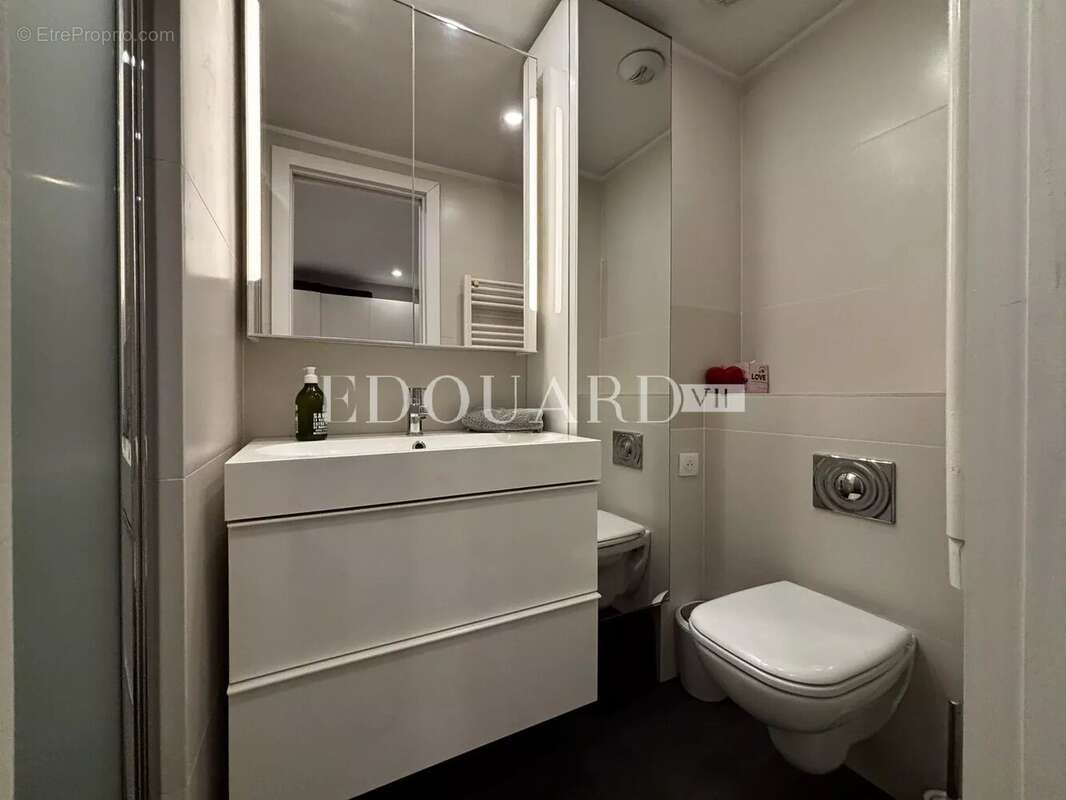 Appartement à BEAUSOLEIL