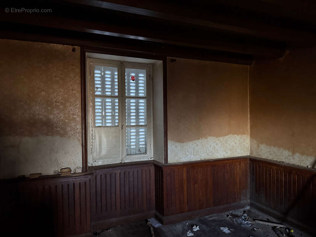 Maison à BUSSIERES