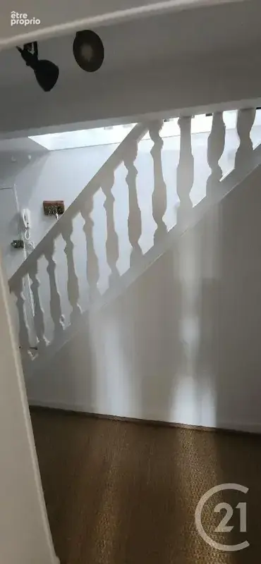 Appartement 2 pièces 73 m² à vendre à Aurillac (15000) - photo 10