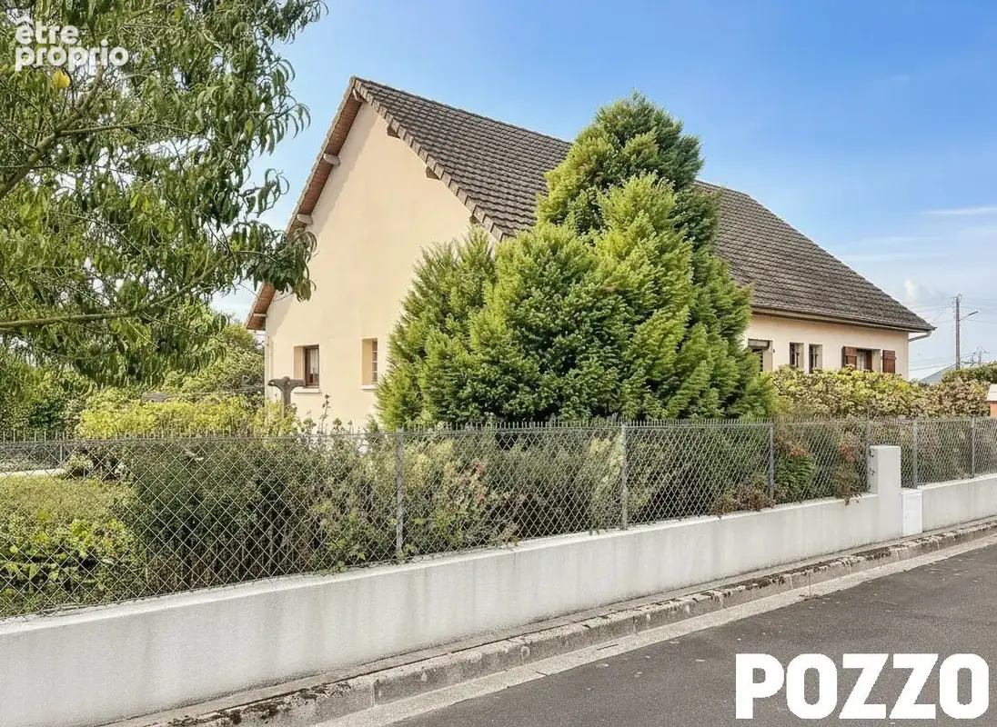Photo Maison à Conde-Sur-Vire au prix de 197 500€