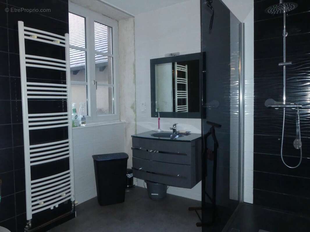 Appartement à MONTCENIS