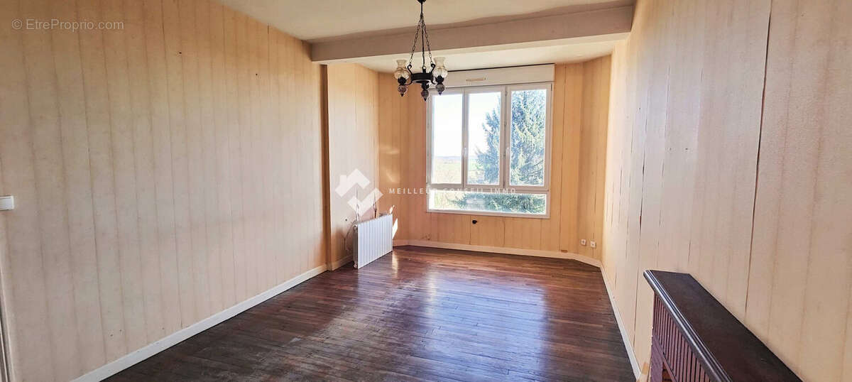 Maison 104 m² à Caurel  - photo 8