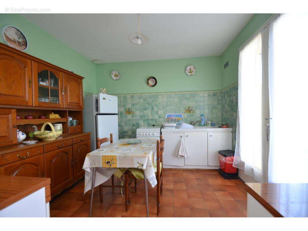 Maison à COUTRAS