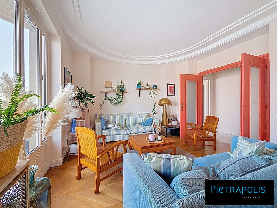 Appartement à LYON-8E