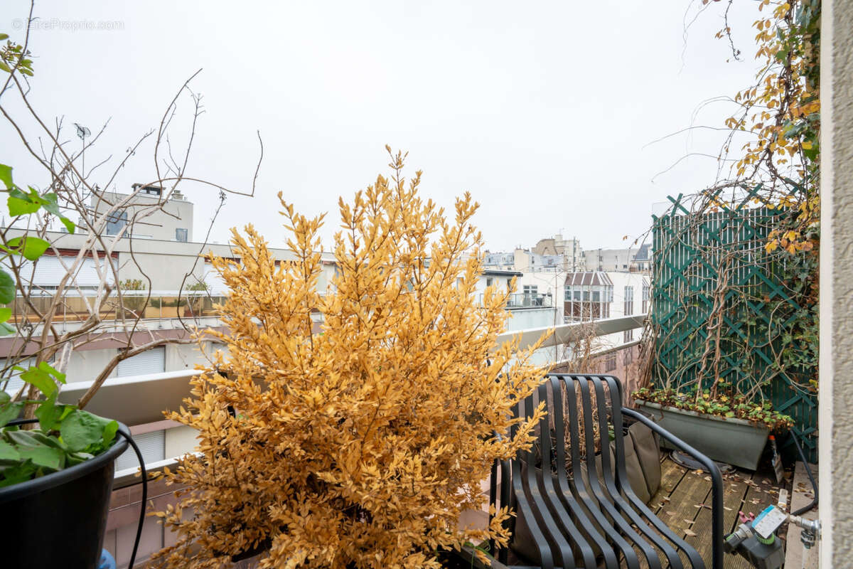 Appartement à PARIS-11E