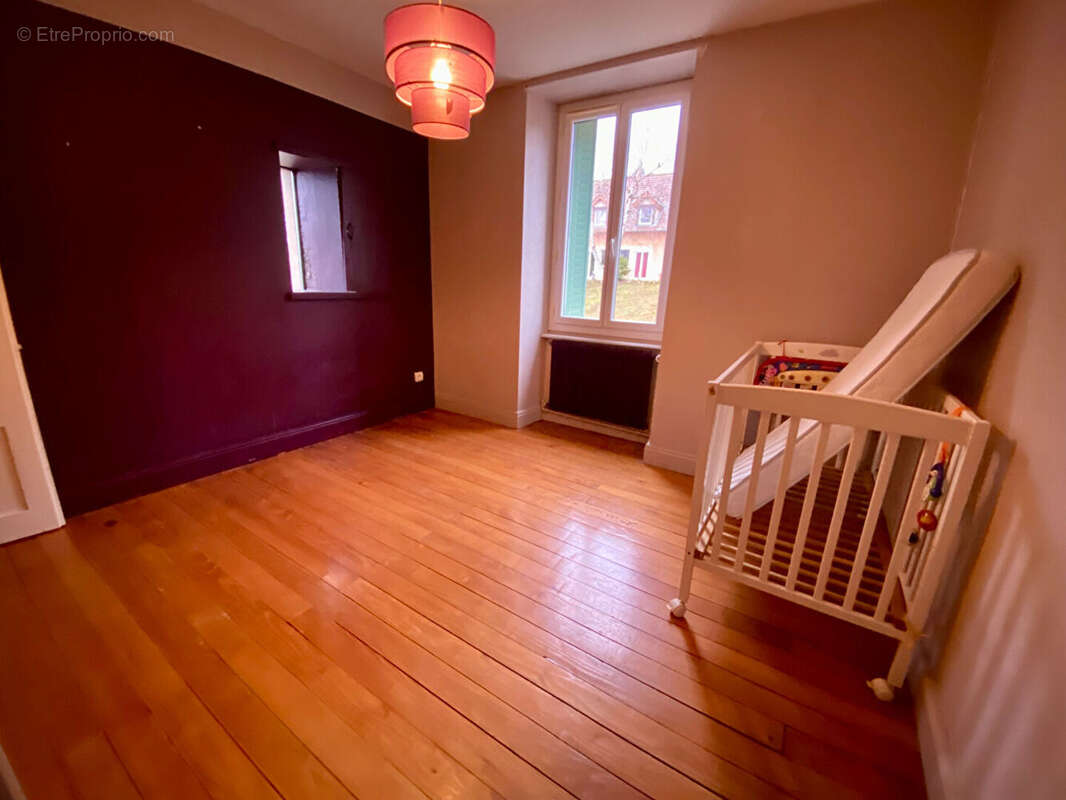 Maison à BELMONT-DE-LA-LOIRE