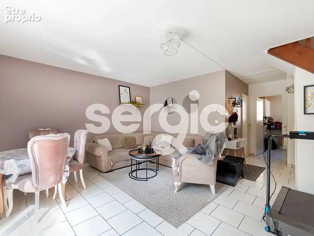 Maison Evry Courcouronnes 4 pièces, trois chambres - photo 3