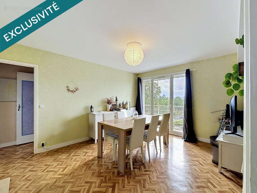 Photo 2 - Appartement à SENS