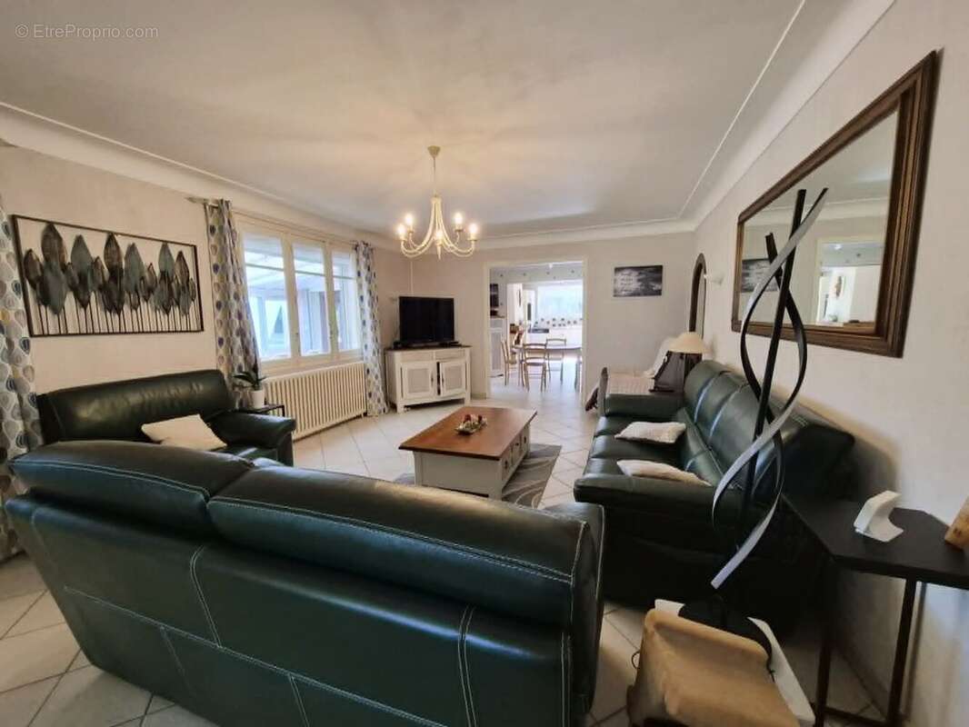 Maison à LA JUMELLIERE