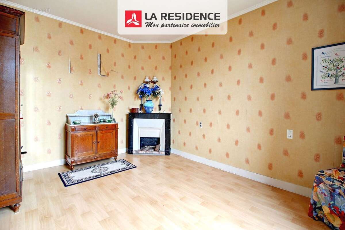 Maison à SAINT-ETIENNE-DU-ROUVRAY