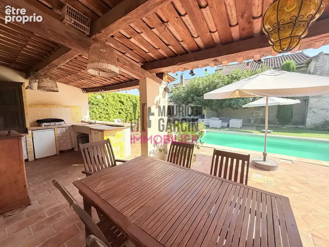 Maison 7 pièces 178 m² à vendre à Cabannes (13440) - photo 3