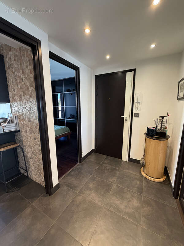 Appartement à SAINT-MAUR-DES-FOSSES