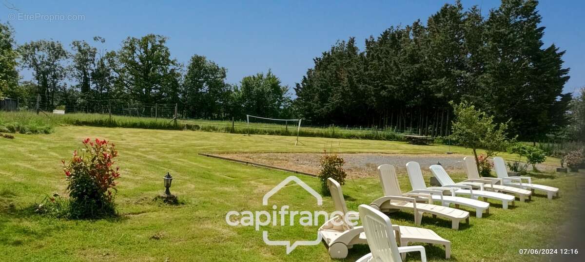 Propriété à vendre SAINT HILAIRE ( allier) comprenant une maison et un gite sur un parc de 23433 m² - photo 57