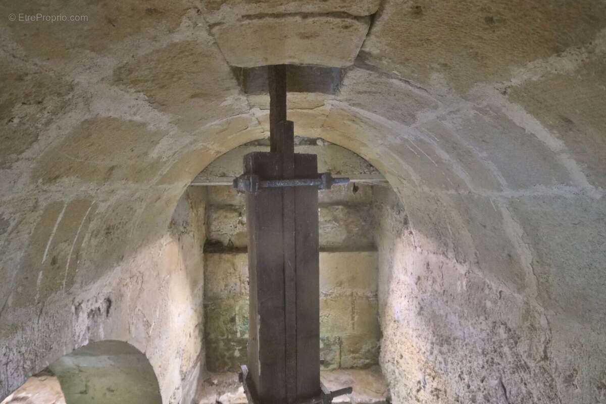 Maison à CROUSEILLES