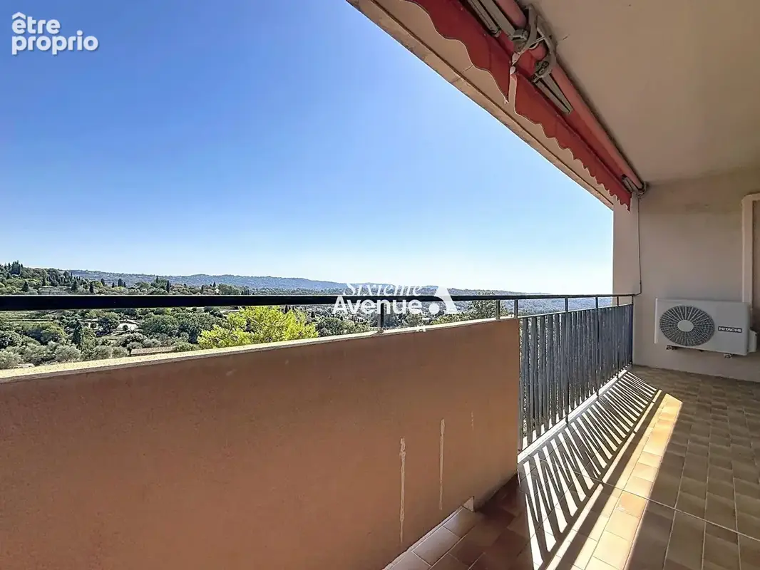 A vendre - Appartement rénové à Grasse 2 pièces de 51.25 m² avec parking couvert et grande cave - photo 9