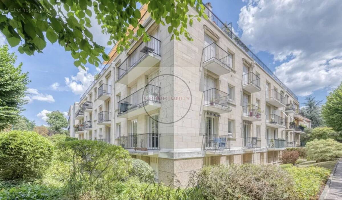 Appartement à NOGENT-SUR-MARNE