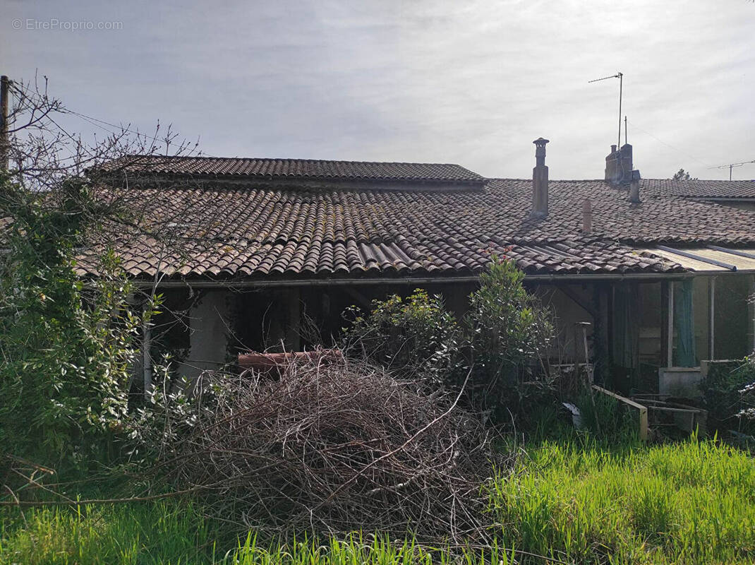 Maison à SAINT-CIERS-DE-CANESSE