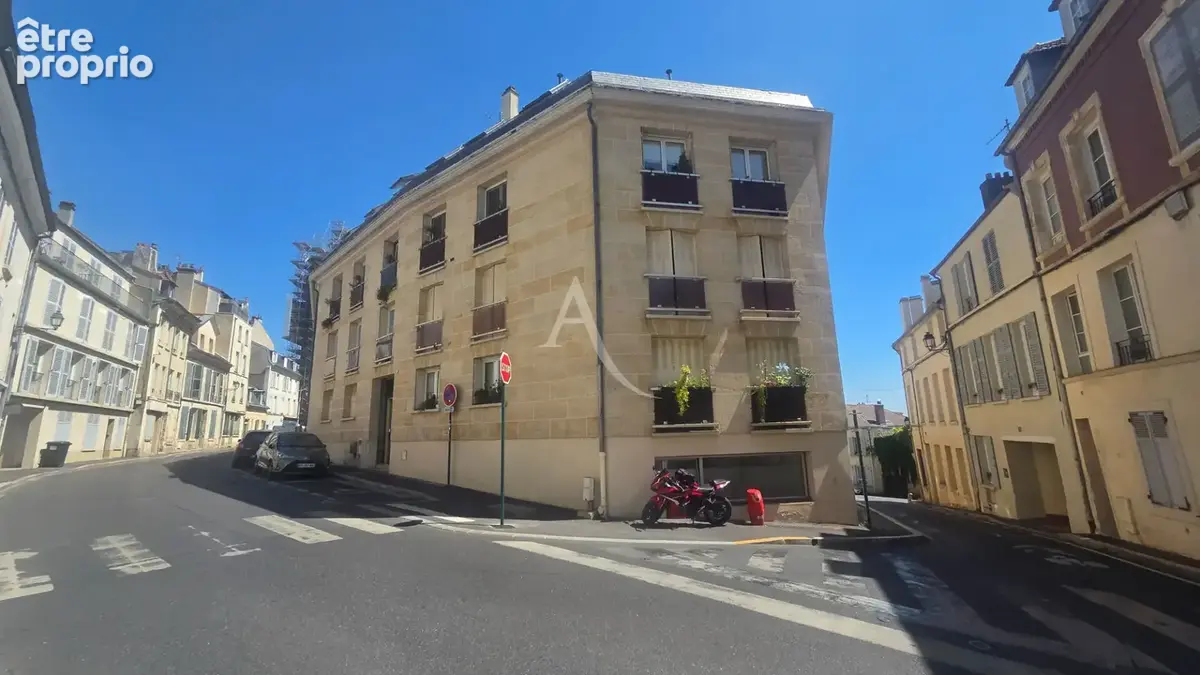 PONTOISE Centre historique ! Studio, proche Gare. - photo 6