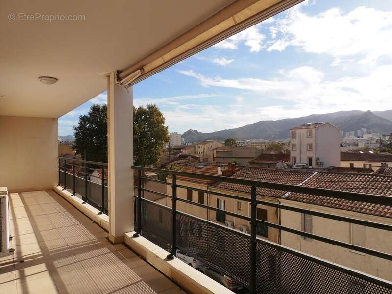 Appartement à MARSEILLE-10E