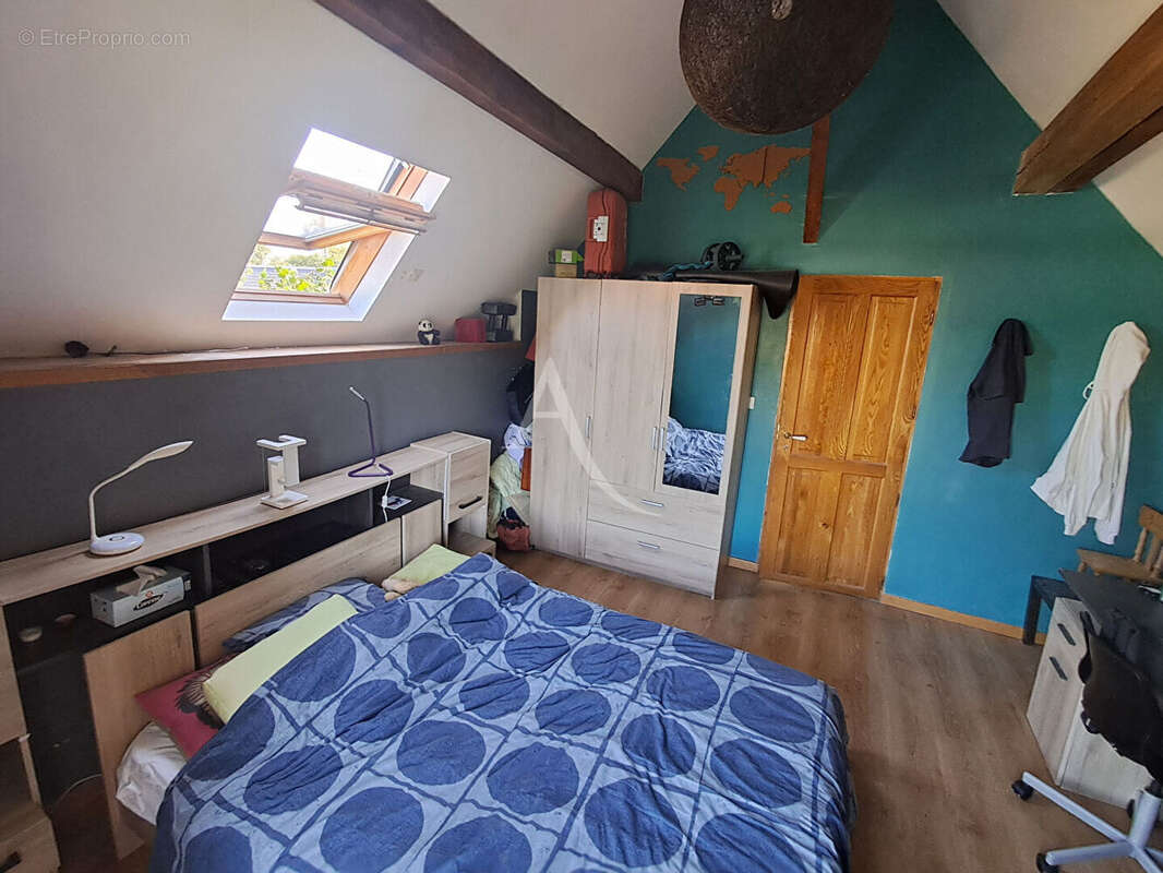 Maison à LES BORDES