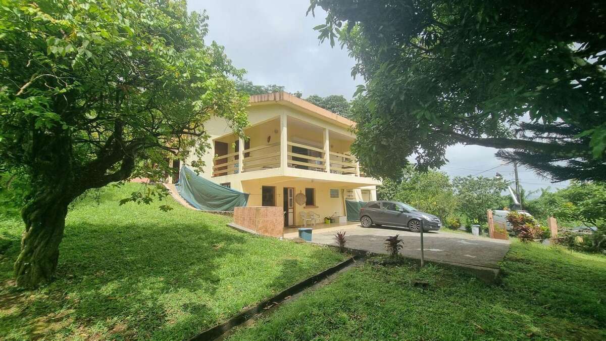 Maison à LE LAMENTIN