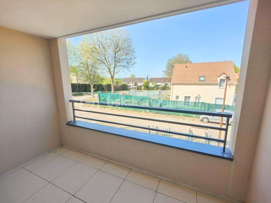 Appartement à JOUARS-PONTCHARTRAIN