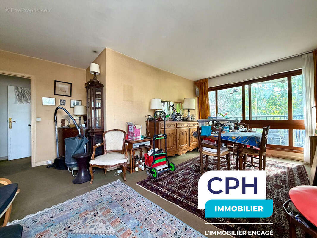 Appartement 5 pièces à vendre au Chesnay Rocquencourt - Fort potentiel à rénover - photo 3