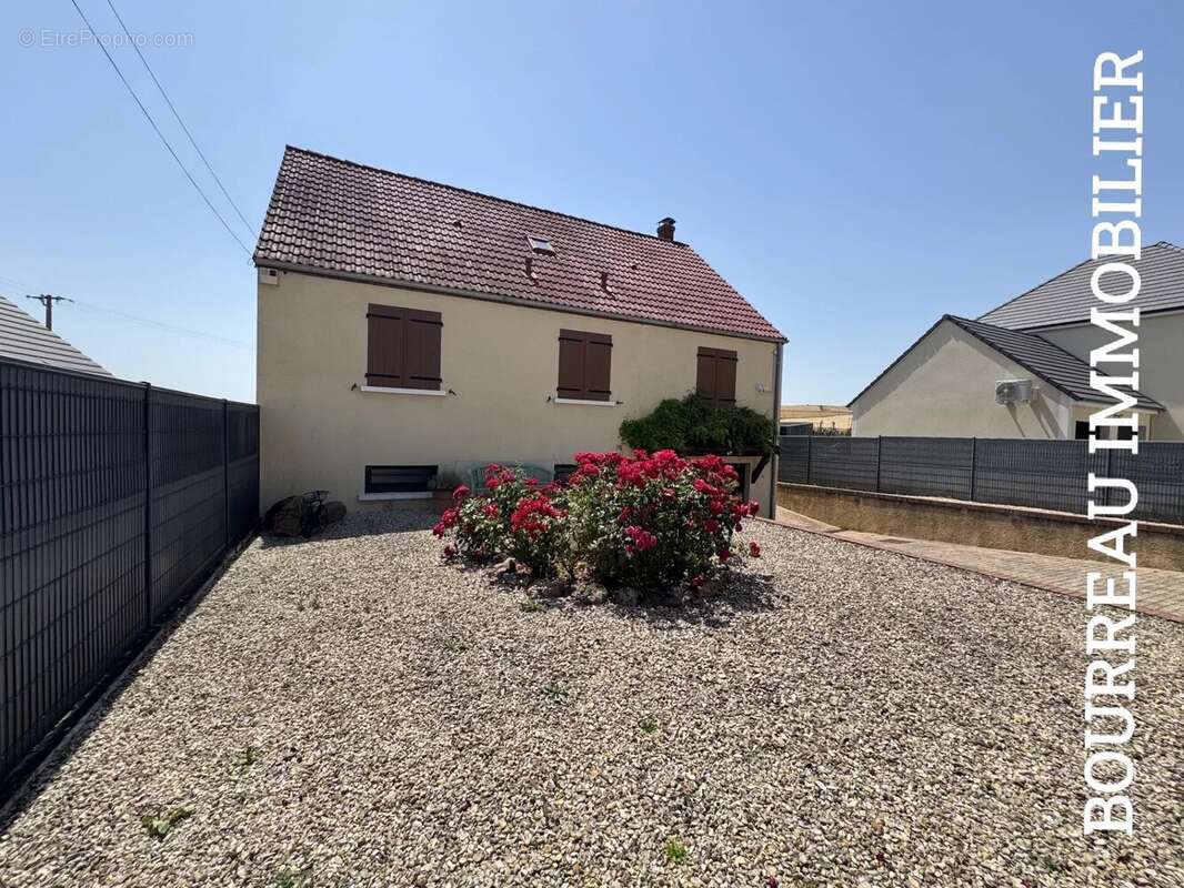 Maison à BRION