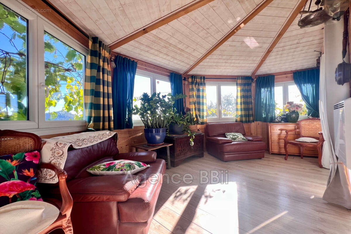 Maison à SAINT-ANDRE-DE-LA-ROCHE