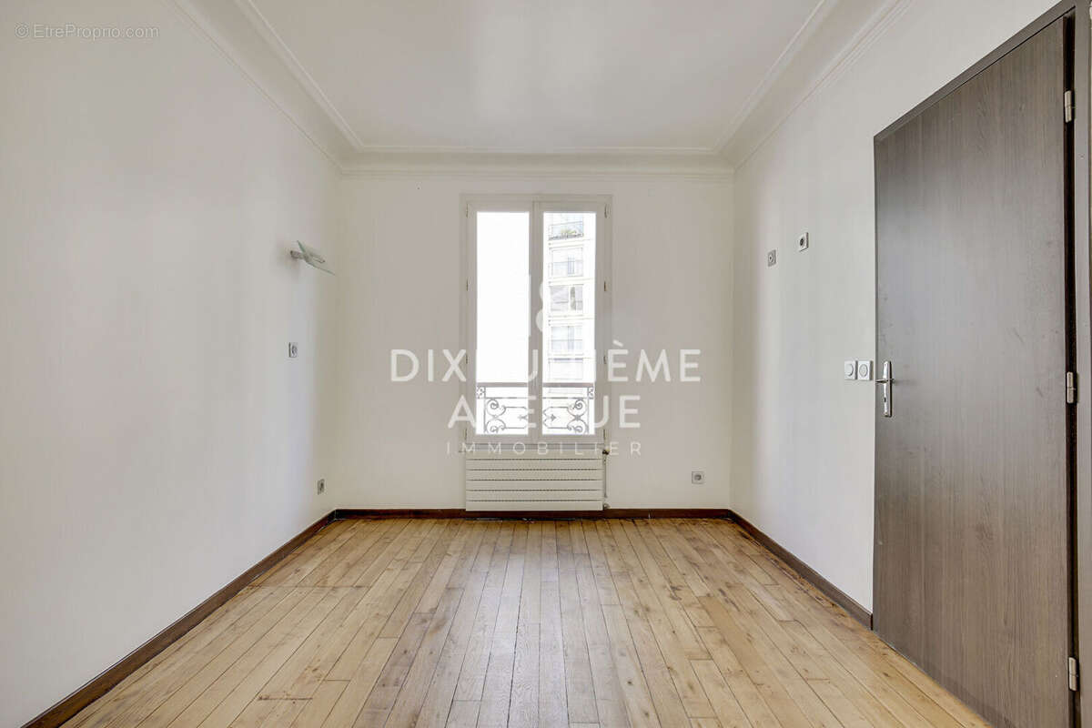 Appartement à PARIS-18E
