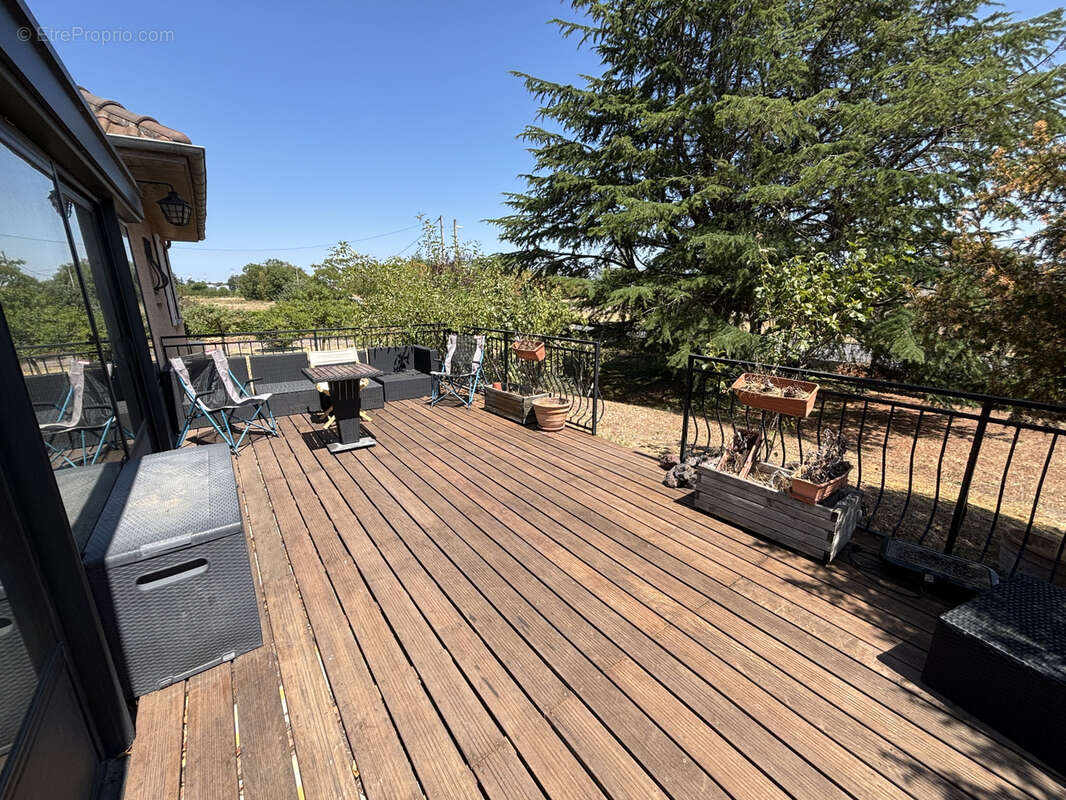 Vente maison ancienne - 3 chambres - terrain 2400m2 - les martres d'artiere 295 000 € - photo 7
