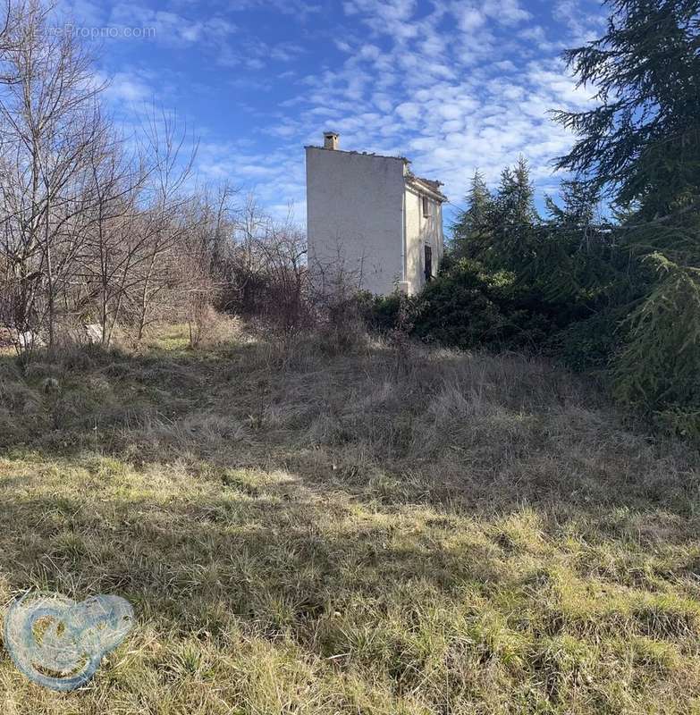 Terrain à REVEST-DU-BION