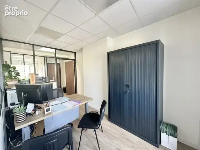 Immeuble  de  278m2 - photo 7