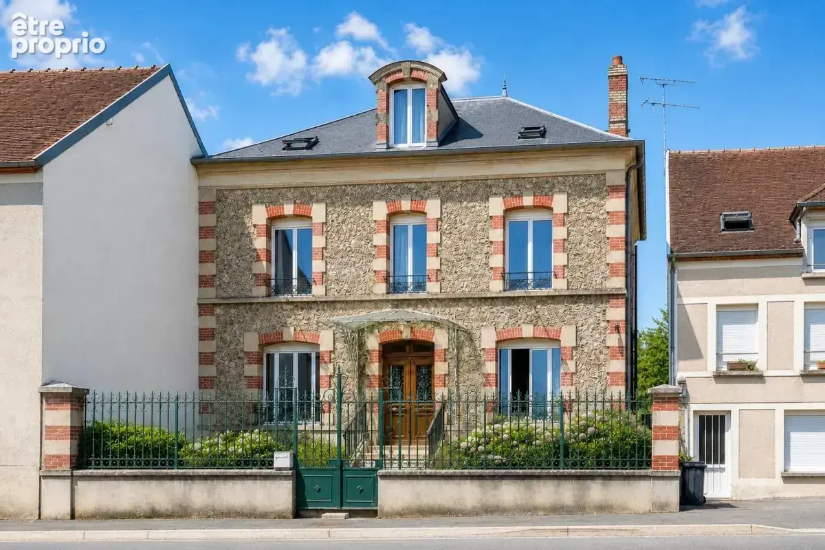 Maison de 7 pièces de 185 m² à Montmirail - photo 16