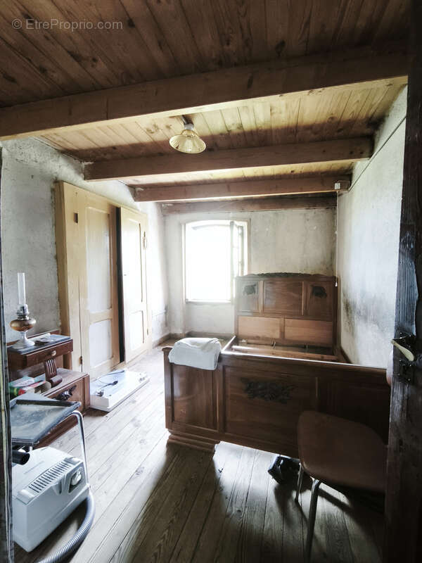 Maison à DORANGES
